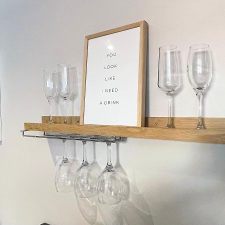 Anchors Away Apartment Poole Bagian luar foto